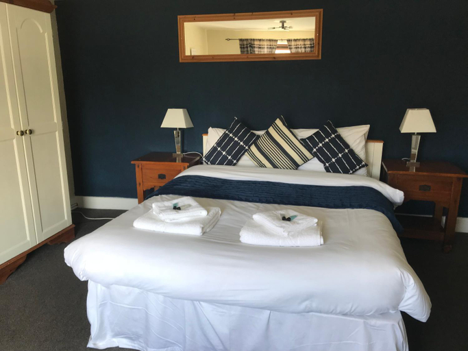 Bedroom 2, The Chequers Inn, North Yorkshire
