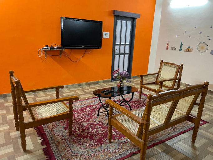 Dining Room 4
