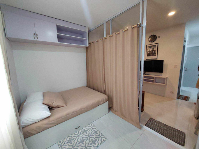 Bedroom 2, Twin Hearts Residences Unit 215, Roxas City
