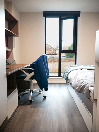 Bedroom 5, For Students Only Accommodation in the Heart of York - Campus Accommodation, York