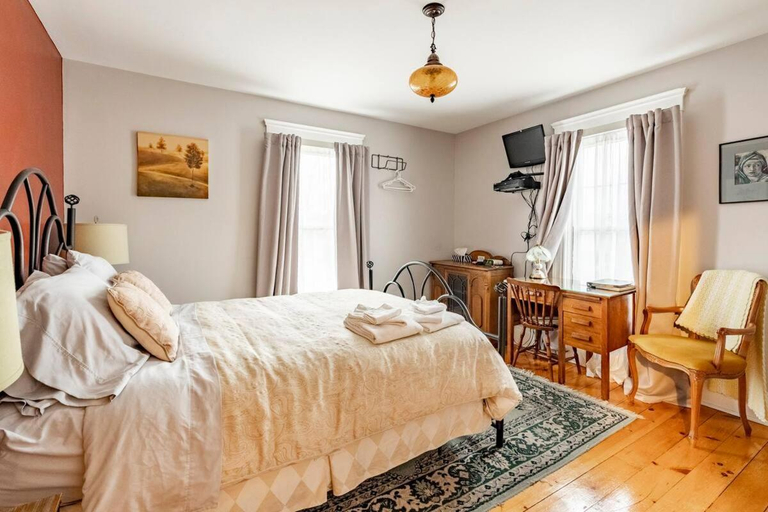 Bedroom 11