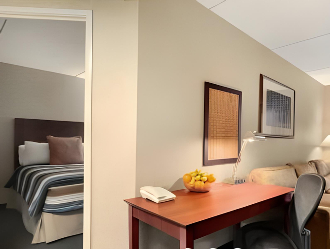 CLT Sky Suites, Mecklenburg