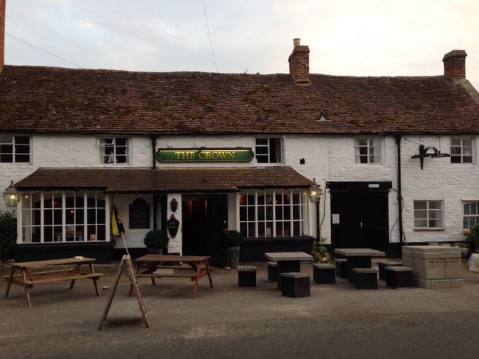 Others 2, The Crown Inn, Kemerton, Worcestershire