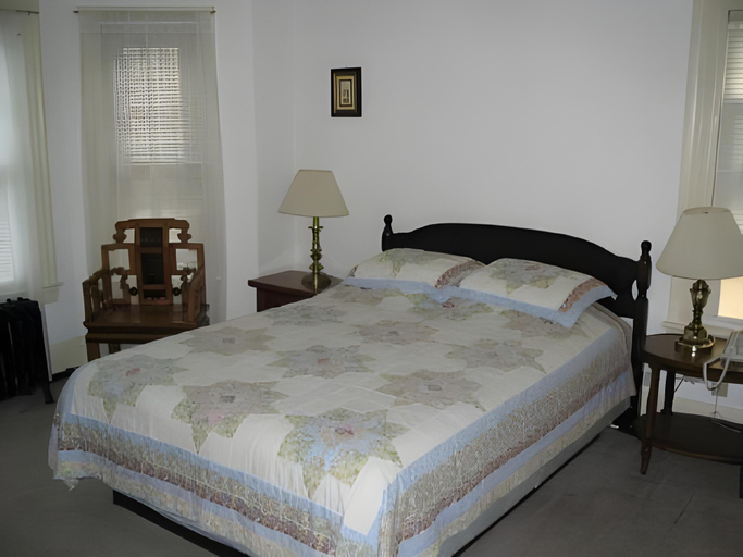 Bedroom 3, A Friendly Inn at Harvard, Cambridge