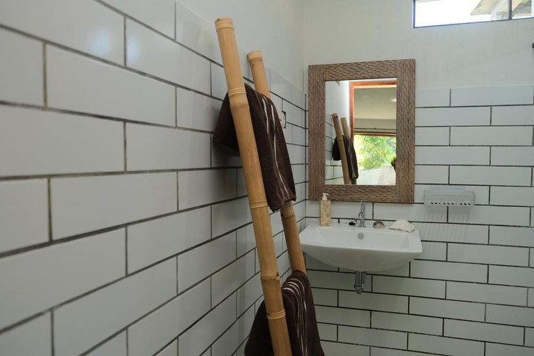 Bathroom 9