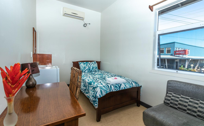 Others 4, Talofa Inn, Vaimauga West