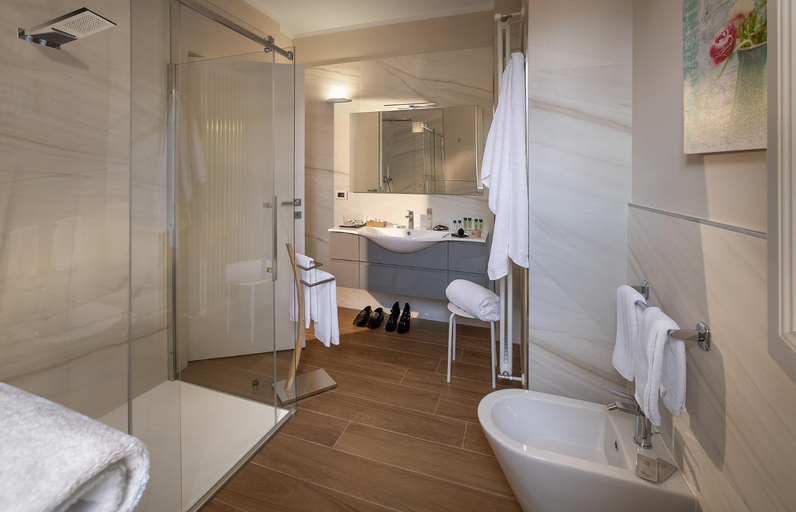 Bedroom 4, Villa Cristina Suite, Asti