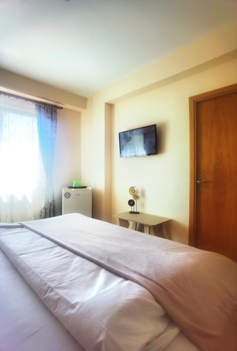 Others 4, Casa Laura, Mangalia