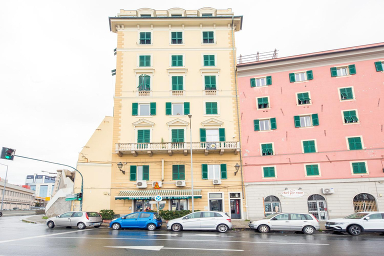 Lanterna House by HolidayHome24, Genova