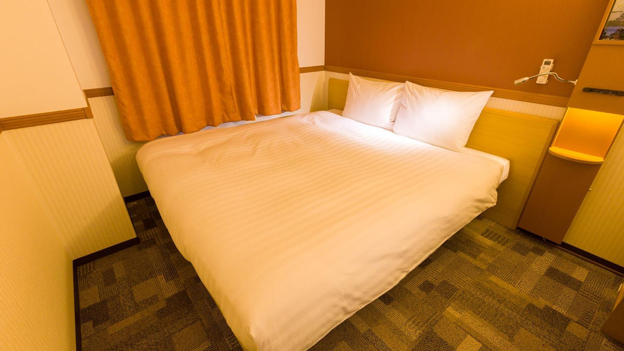 Bedroom 12