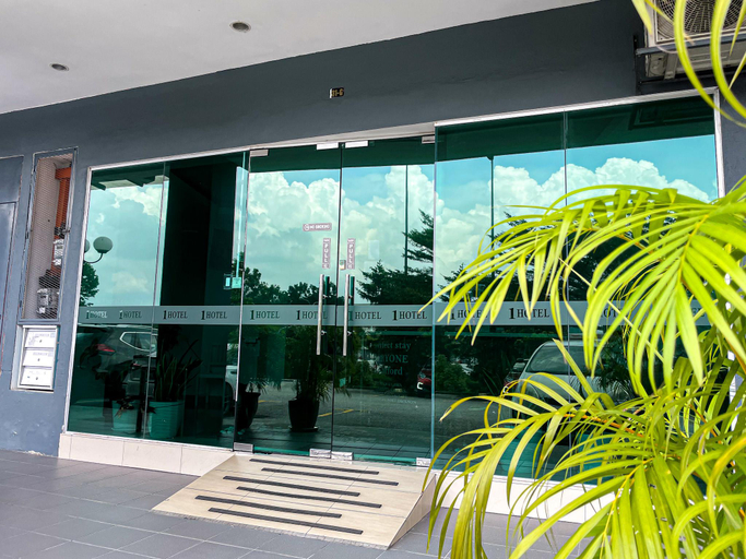 Exterior & Views 2, 1 Hotel Mahkota Cheras, Hulu Langat