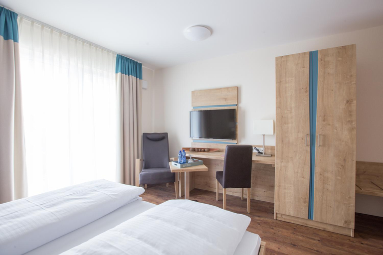 Bedroom 2, Sonnenhalde Landgasthof Bieg, Ostalbkreis