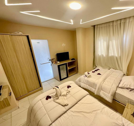 Bedroom 5, kings pyramids view inn, Al-Ahram