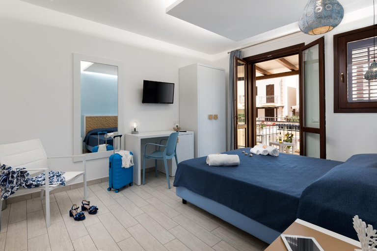 Others 4, B&B Reset confort & relax, Trapani