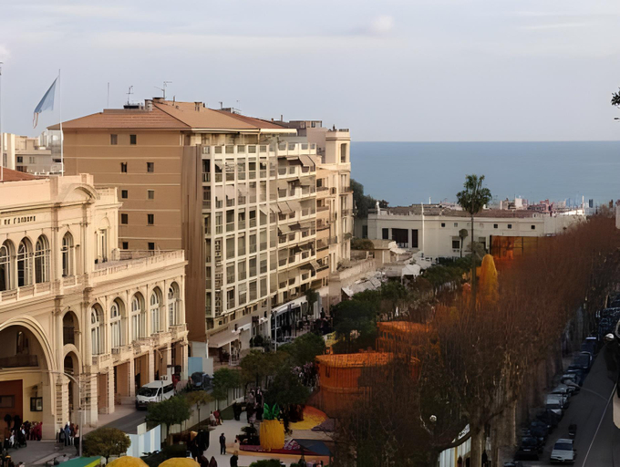 Others 5, Hotel Chambord, Alpes-Maritimes