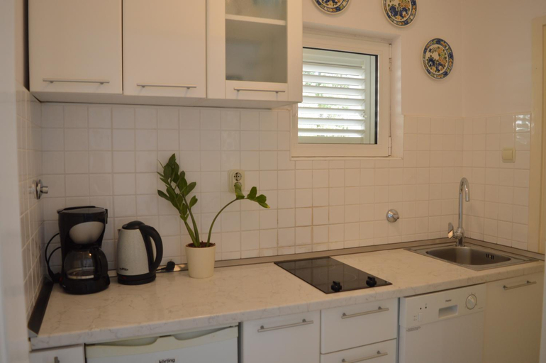 Others 2, Antonia's place by Villa Kristonia, Hvar