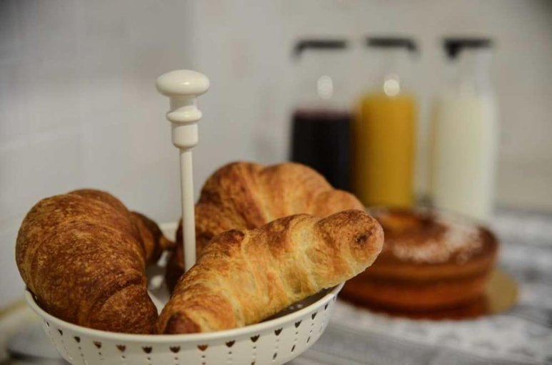 Food & Drinks 5, b&b i 100 passi, Latina