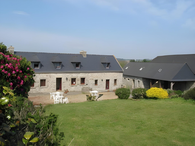 Others 5, Domaine de Lesvaniel, Finistère