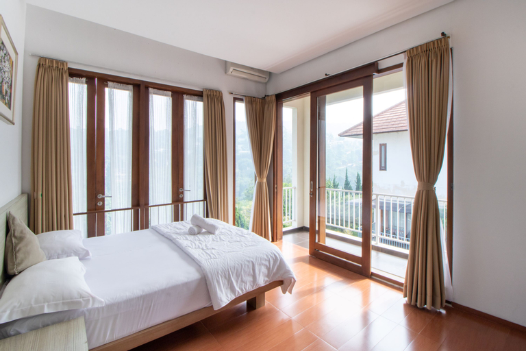 Bedroom 5, De Reiz Villa Kencana Syariah 4BR Family Only, Bandung