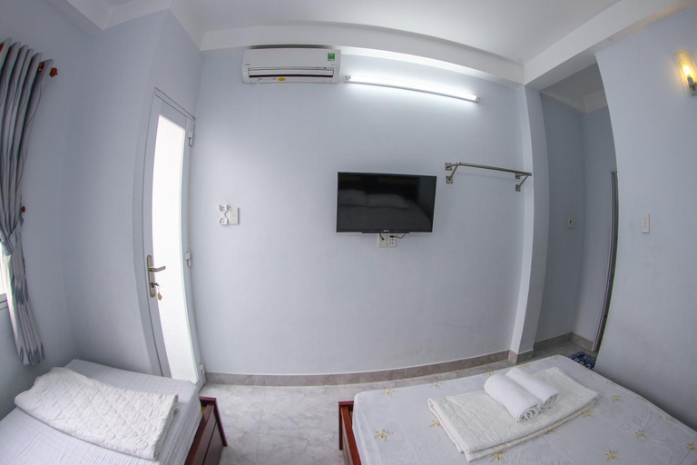 Bathroom 6