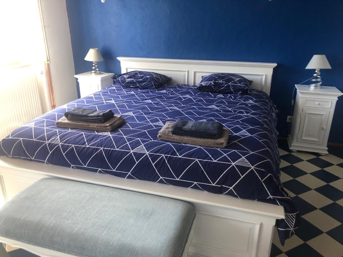 Bedroom 5, Au Clair de la Pierre - Chambres d'hotes, Isère