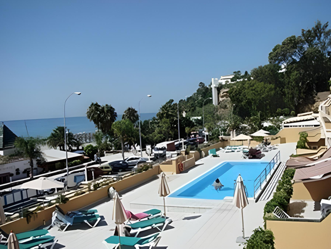 Swimming pool 5, Apartamentos Nerja Bahia, Málaga