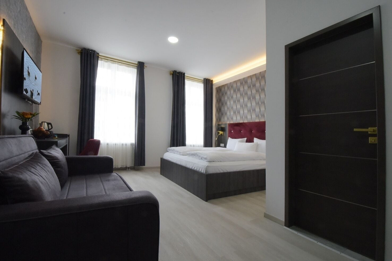 Bedroom 3, Hotel Grand Inn Berlin Weißensee, Berlin