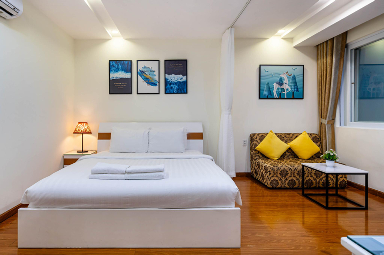 Bedroom 12