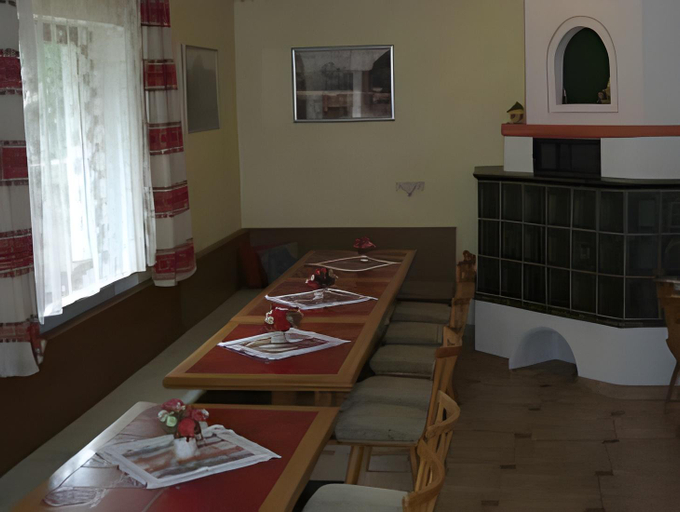 Others 2, Haus Gamsblick, Imst