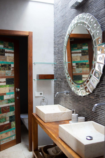 Bathroom 3, The Giri Residence, Baleares
