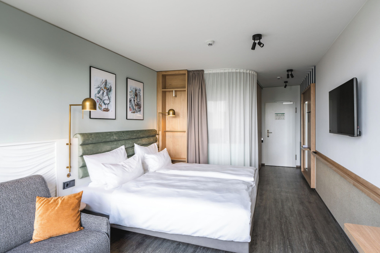 Bedroom 5, aja Warnemuende, Rostock