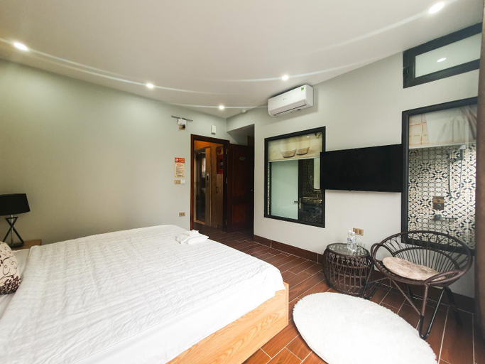 Bedroom 6