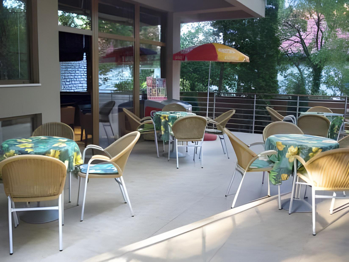 Food & Drinks 4, Hotel Villa Pax, Balatonalmádi