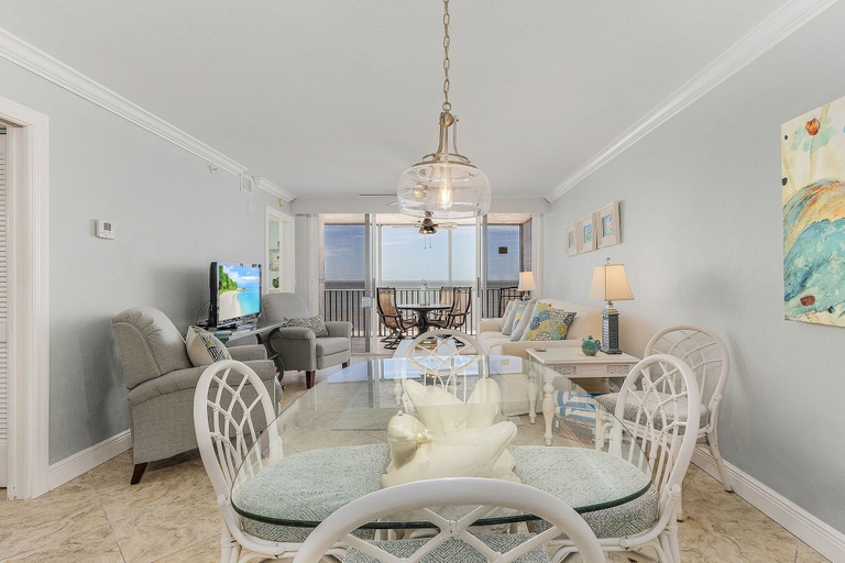 Others 3, Beach Villas # 304 2 Bedroom Condo by RedAwning, Lee