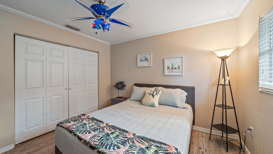 Bedroom 2, Tee Time On Breezemont 3 Bedroom Home, Sarasota