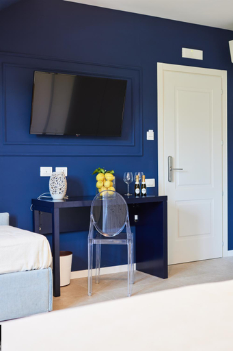 Bedroom 3, Blue Boutique, Salerno