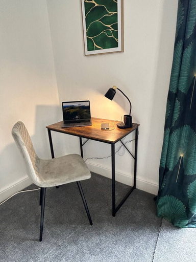Others 3, Stunning 2 BD Apartment in Cheltenham, Gloucestershire