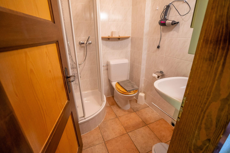 Bathroom 3, Chalet Rübezahl, Raron