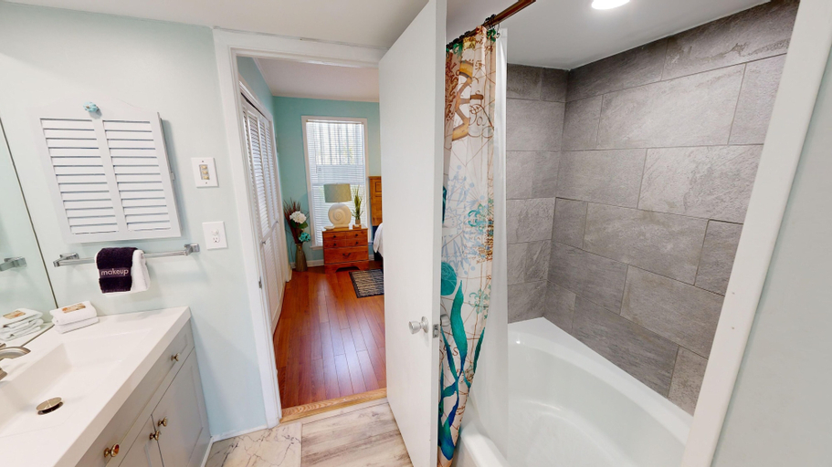 Bathroom 4, SPC 1001 is a Pet Friendly 1 BR close to pool by RedAwning, Okaloosa