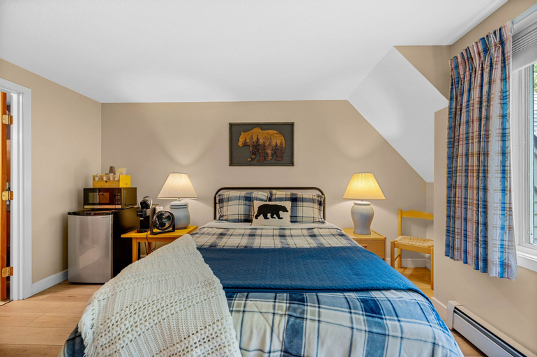 Fall Line Small Studio - Perfect For Two - On Shuttle Route W/ Amenities G6a 1 Bedroom Condo, Rutland
