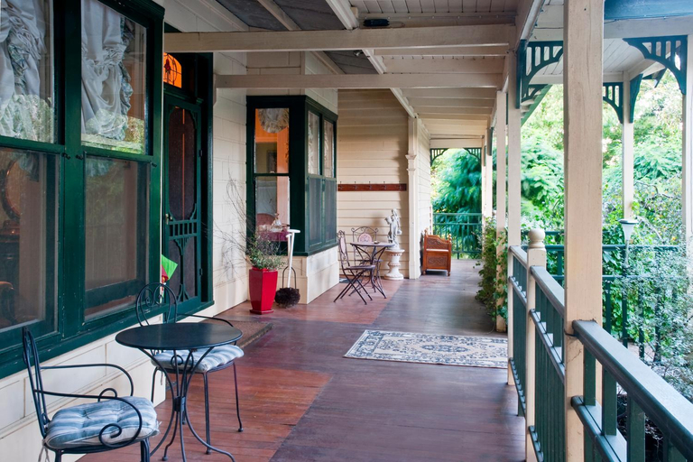 Exterior & Views 4, Burnbank, Casey - Berwick