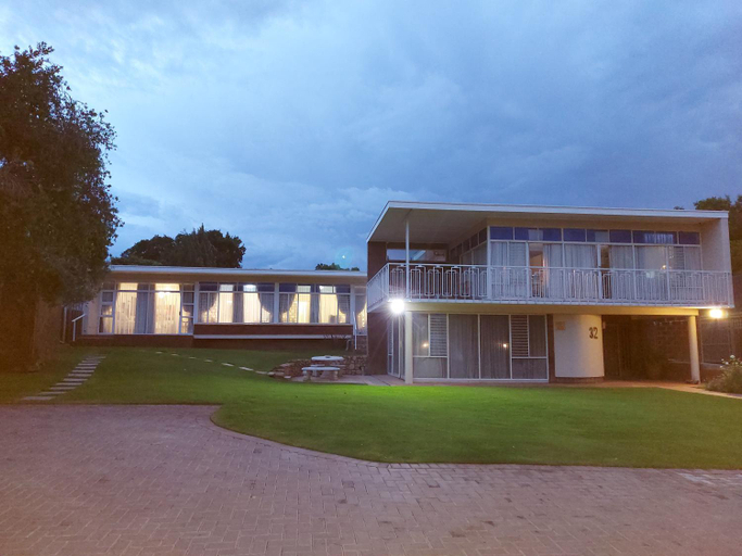 Others 3, Goedgedacht Guestrooms, Dr Kenneth Kaunda