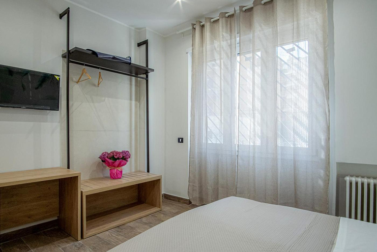 Others 5, Venturi Comfort, Rome