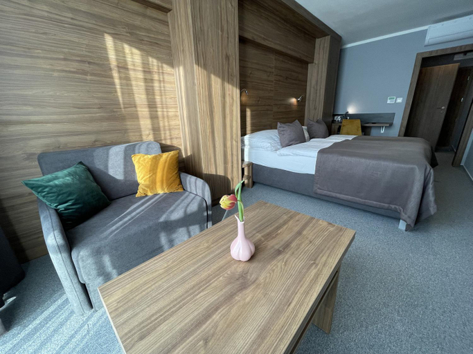 Bedroom 3, Hotel Eurobus, Michalovce