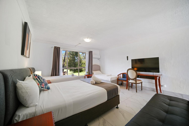 Bedroom 5