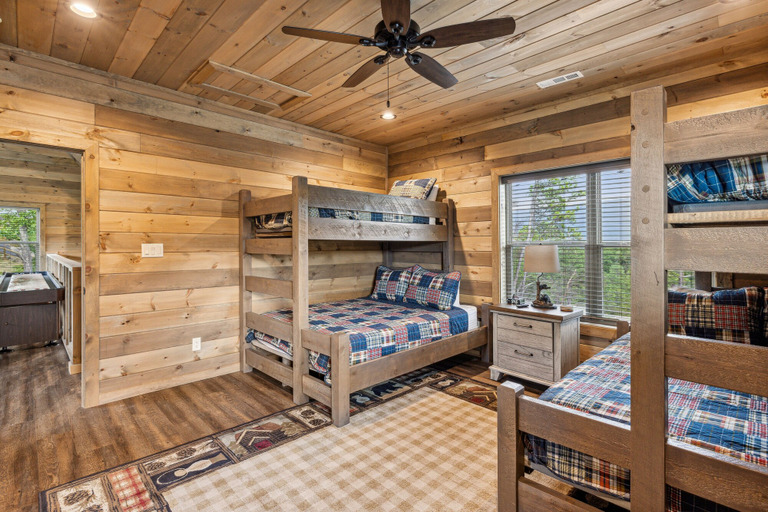 Others 5, Hatcher Mountain Hideaway 2 Bedroom Cabin by RedAwning, Sevier