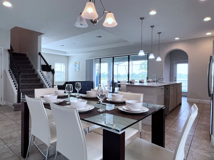 Food & Drinks, Balmoral Resort-192kb 4 Bedroom Home by RedAwning, Polk