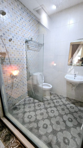 Bathroom 5, Gallery Vivacity, Cilegon