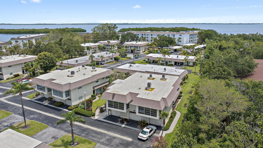 Exterior & Views 2, Serenity On Sutton 2 Bedroom Townhouse by RedAwning, Manatee