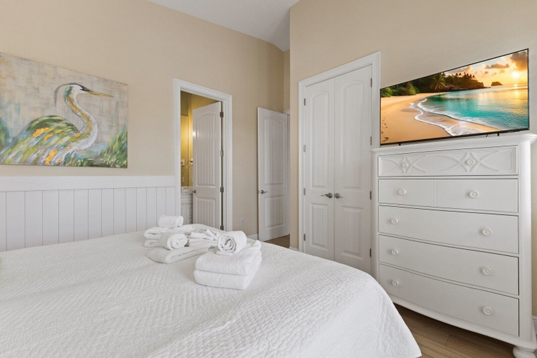 Bedroom 3, Splash Of Lime 3 Bedroom Home by RedAwning, Manatee